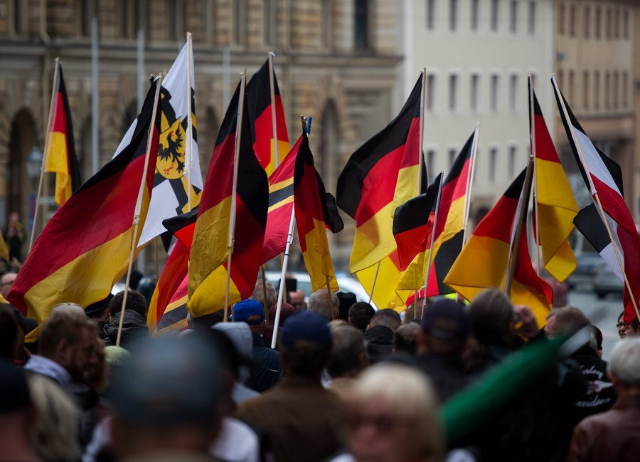 Η ακροδεξιά βία απειλεί την ανατολική Γερμανία