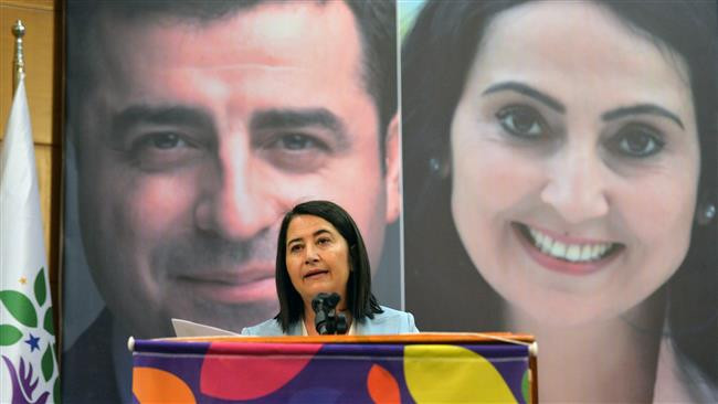 Τουρκία: Το HDP αντικαθιστά τη φυλακισμένη ηγέτιδα του με νέα συμπρόεδρο