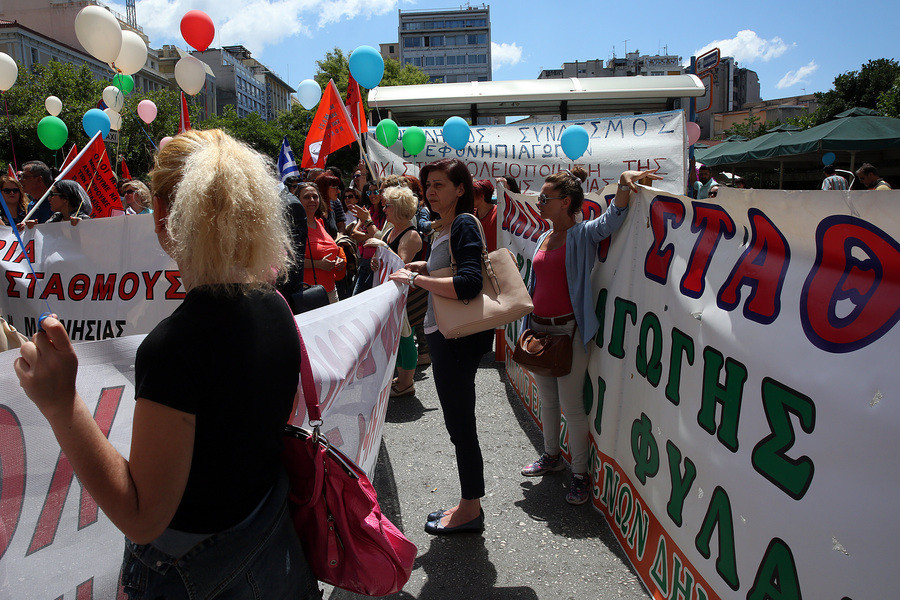 Πορεία διαμαρτυρίας της ΠΟΕ – ΟΤΑ προς το υπουργείο Εσωτερικών