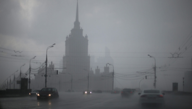 Τουλάχιστον 7 νεκροί και 70 τραυματίες στη Μόσχα από σφοδρή καταιγίδα [ΒΙΝΤΕΟ]