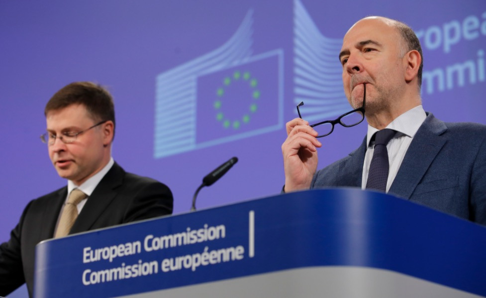Πρόταση Κομισιόν για προϋπολογισμό ευρωζώνης, μόνιμο πρόεδρο Eurogroup και «ευρωπαϊκό ΔΝΤ»