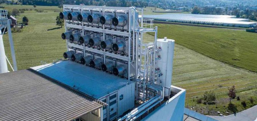 Ελβετία: Το εργοστάσιο που «αναπνέει» με διοξείδιο του άνθρακα