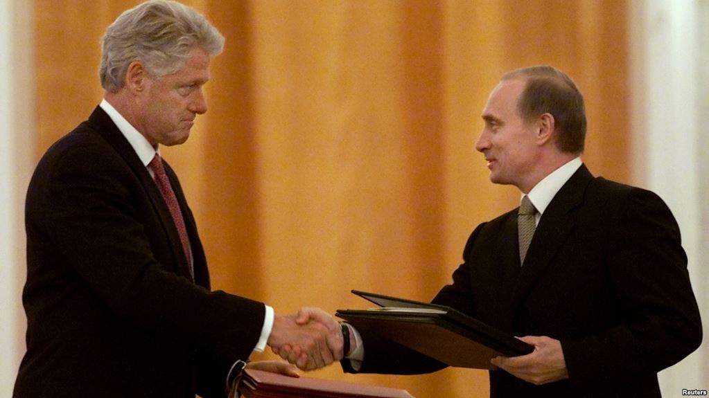 Οταν ο Πούτιν πρότεινε στον Κλίντον να ενταχθεί η Ρωσία στο ΝΑΤΟ