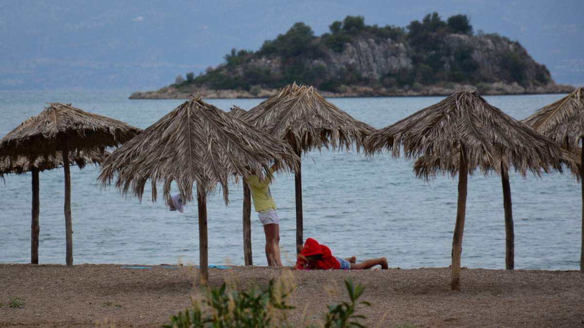 Βροχές και ισχυρές καταιγίδες και σήμερα