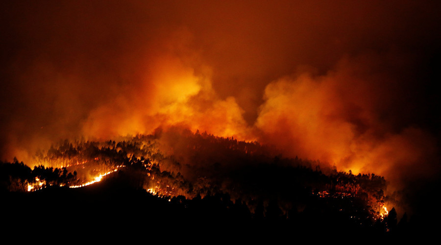 Δεκάδες οι νεκροί από τη φονική πυρκαγιά στην Πορτογαλία
