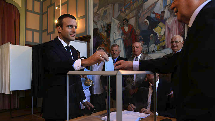 Τα τέσσερα συμπεράσματα του β’ γύρου των βουλευτικών εκλογών στη Γαλλία