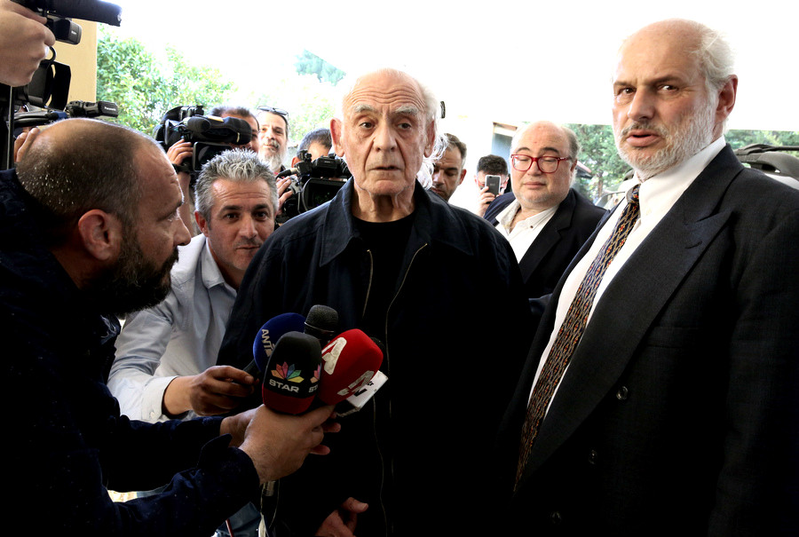 Τσοχατζόπουλος: Αύριο θα καταθέσω τα στοιχεία που «καίνε» Σημίτη και Παπανδρέου