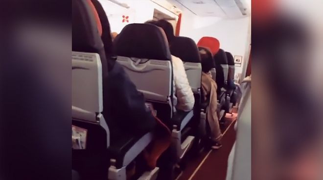Πιλότος προς επιβάτες: «Προσευχηθείτε μαζί μου»… [Βίντεο]