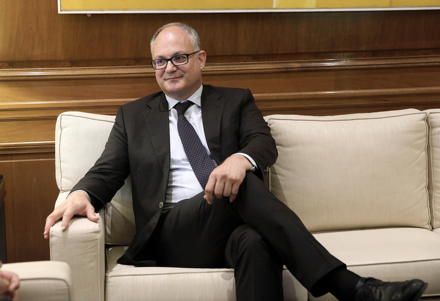 Ο Γκουαλτιέρι καλεί τα ελληνικά κόμματα σε «συνεννόηση με φόντο τις θετικές εξελίξεις»
