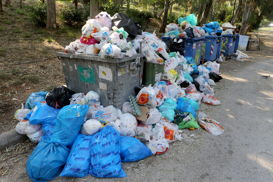 Ιδιώτες θα μαζέψουν τα σκουπίδια στη Θεσσαλονίκη