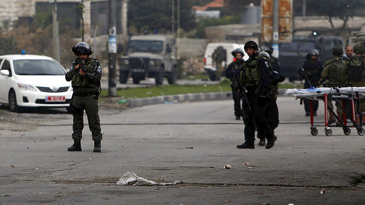 Ισραηλινοί στρατιώτες σκότωσαν Παλαιστίνιο που «άνοιξε πυρ εναντίον τους»