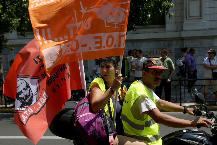 Στους δρόμους σήμερα η ΠΟΕ – ΟΤΑ: 24ωρη απεργία και πορεία στη Βουλή