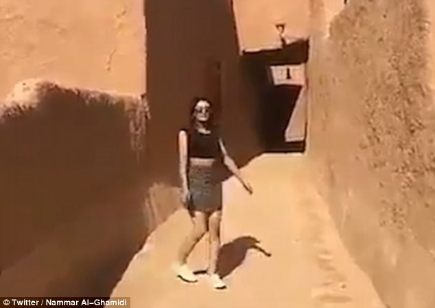 Η γυναίκα που αναστάτωσε τη Σαουδική Αραβία [Βίντεο]