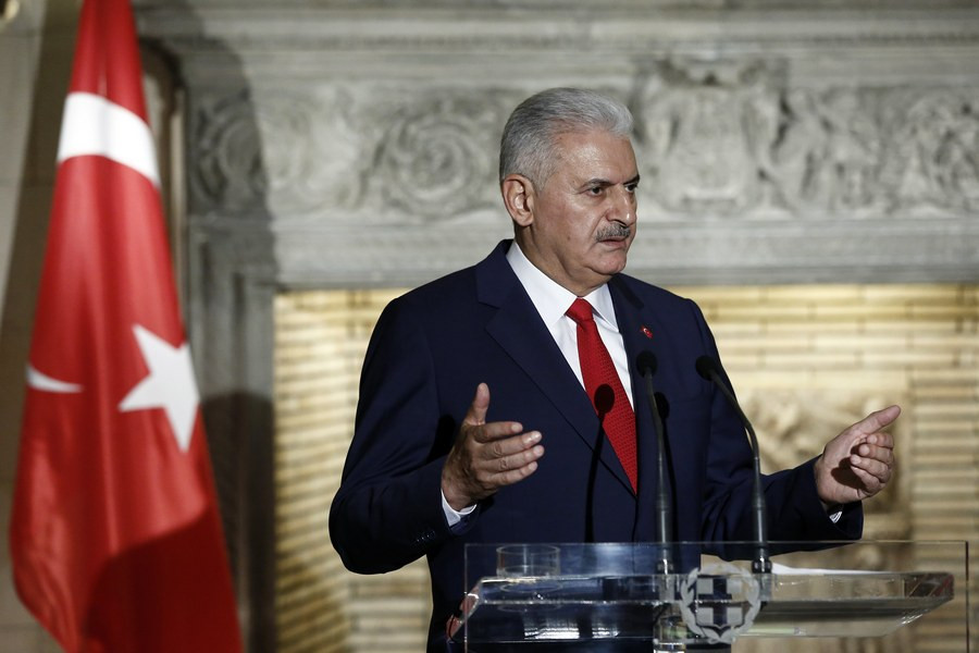 «Άκαιρες και επικίνδυνες» οι γεωτρήσεις στην κυπριακή ΑΟΖ, λέει ο  Τούρκος πρωθυπουργός