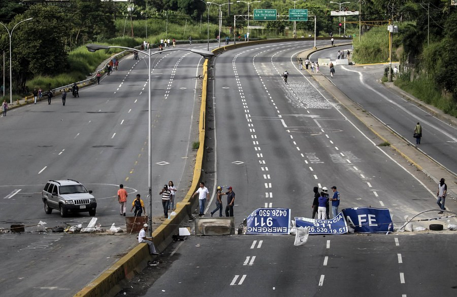 Βενεζουέλα: Απαγόρευση διαδηλώσεων ενόψει εκλογών της Κυριακής