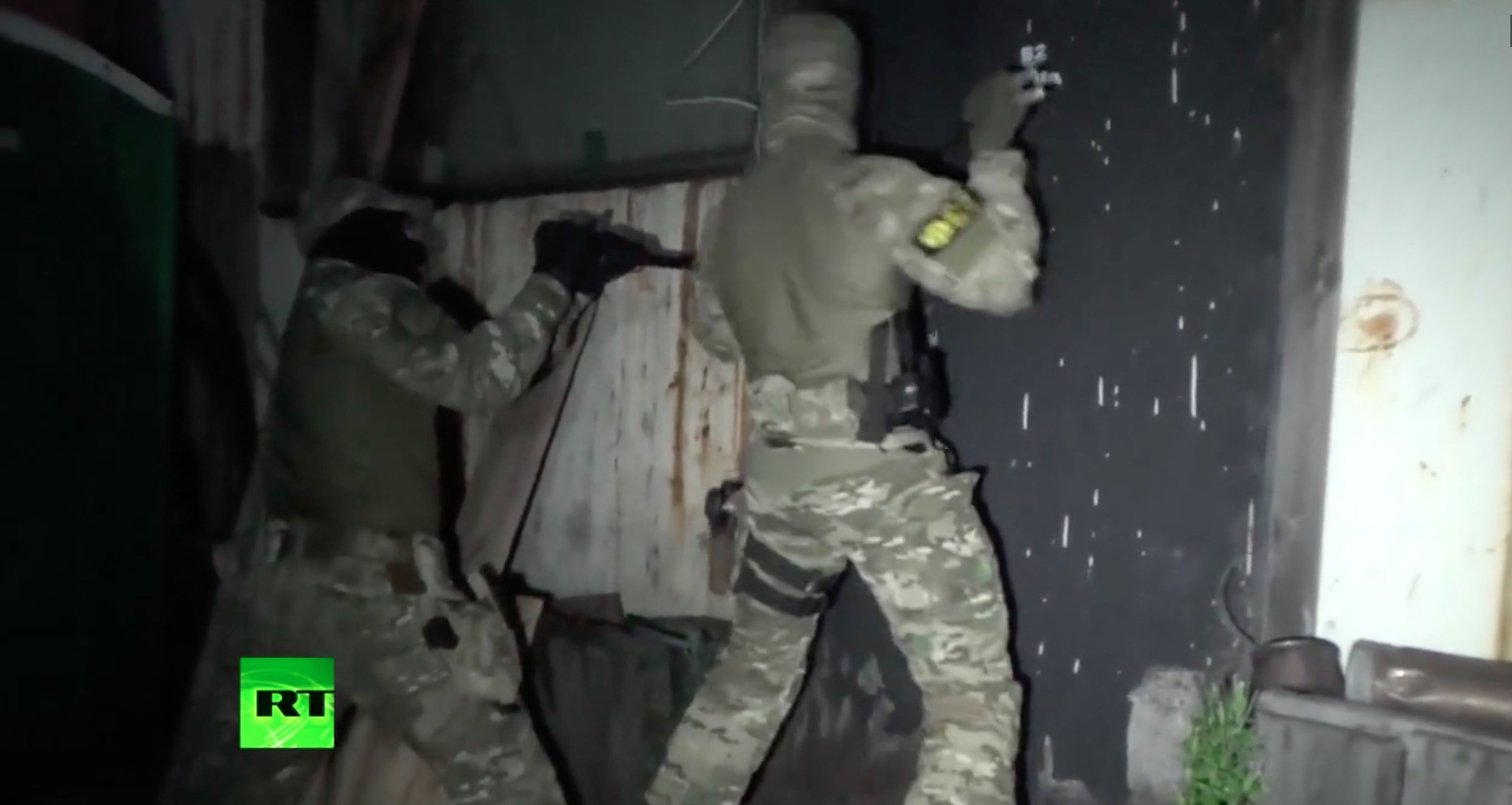 Ρωσία: Η στιγμή της σύλληψης υπόπτων για τρομοκρατία [Βίντεο]