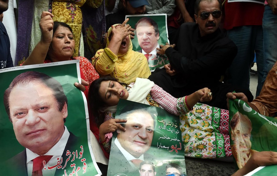 Τα Panama Papers «παραίτησαν» τον πρωθυπουργό του Πακιστάν