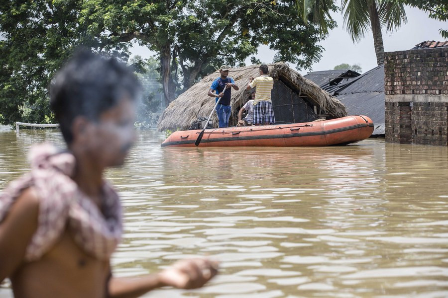 Περισσότεροι από 700 οι νεκροί από τις πλημμύρες στην Ινδία