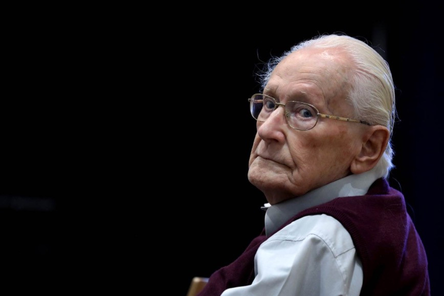 Ο 96χρονος λογιστής του Άουσβιτς θα οδηγηθεί στη φυλακή