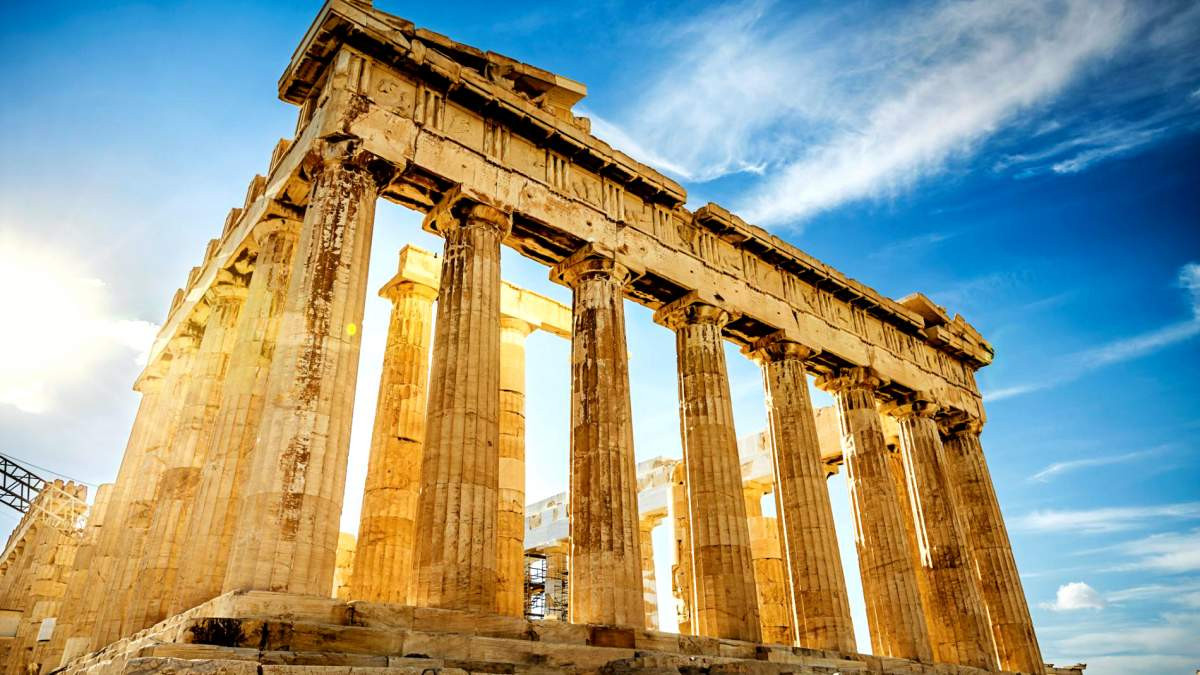 The Sun: «Η Ελλάδα απειλεί με βέτο στο Βrexit για τα Ελγίνεια»