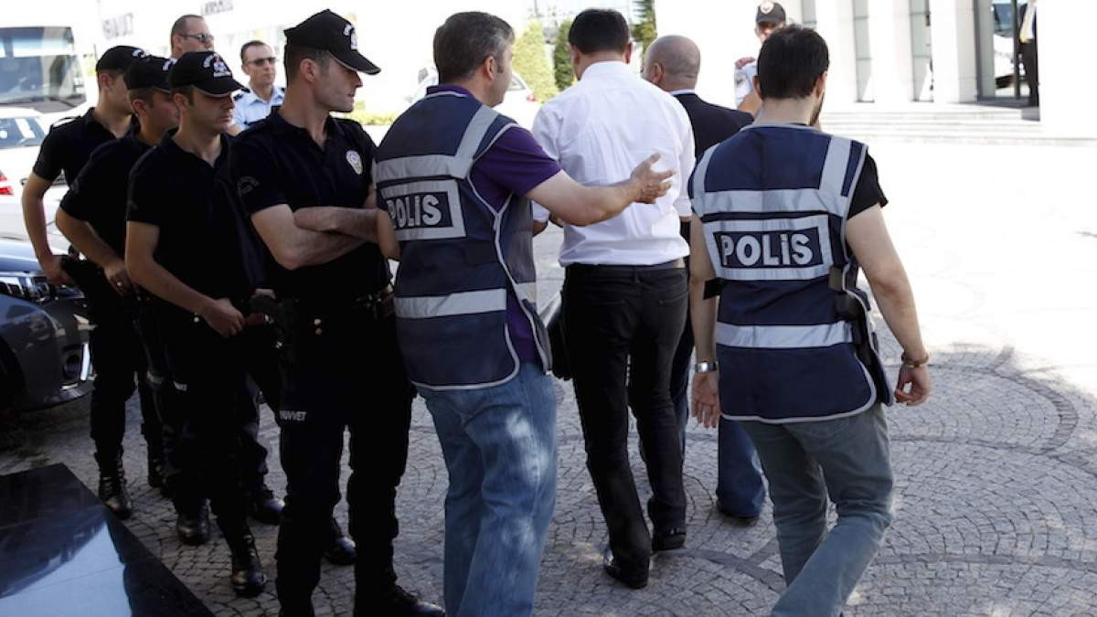 Νέο κύμα συλλήψεων στην Τουρκία