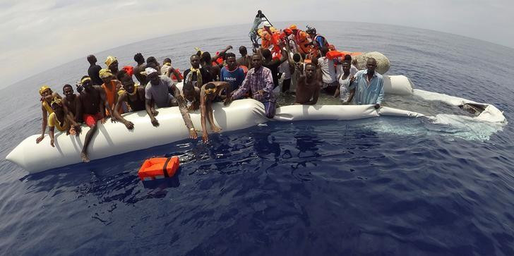 Η Λιβύη απαγορεύει στα πλοία των ΜΚΟ να επιχειρούν κοντά στις ακτές της