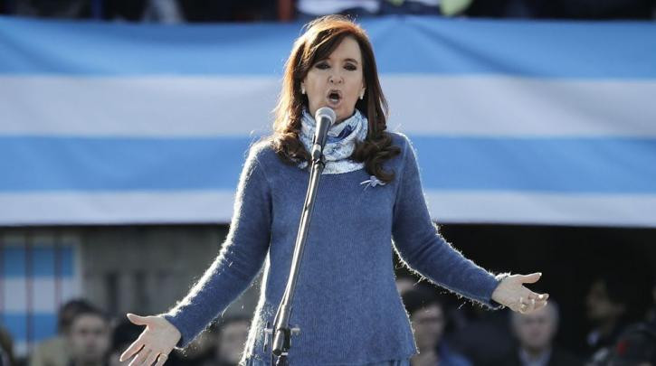 Προκριματικές εκλογές στην Αργεντινή: Η επιστροφή της Κριστίνα Κίρχνερ