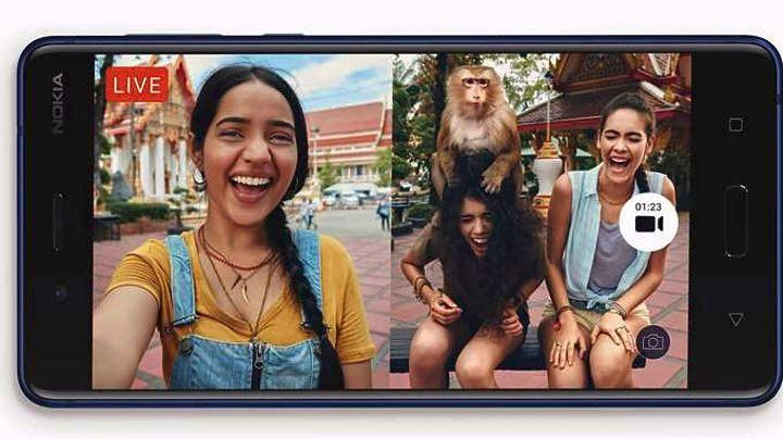 Η Nokia απαντά στις «selfies» με τις «bothies»