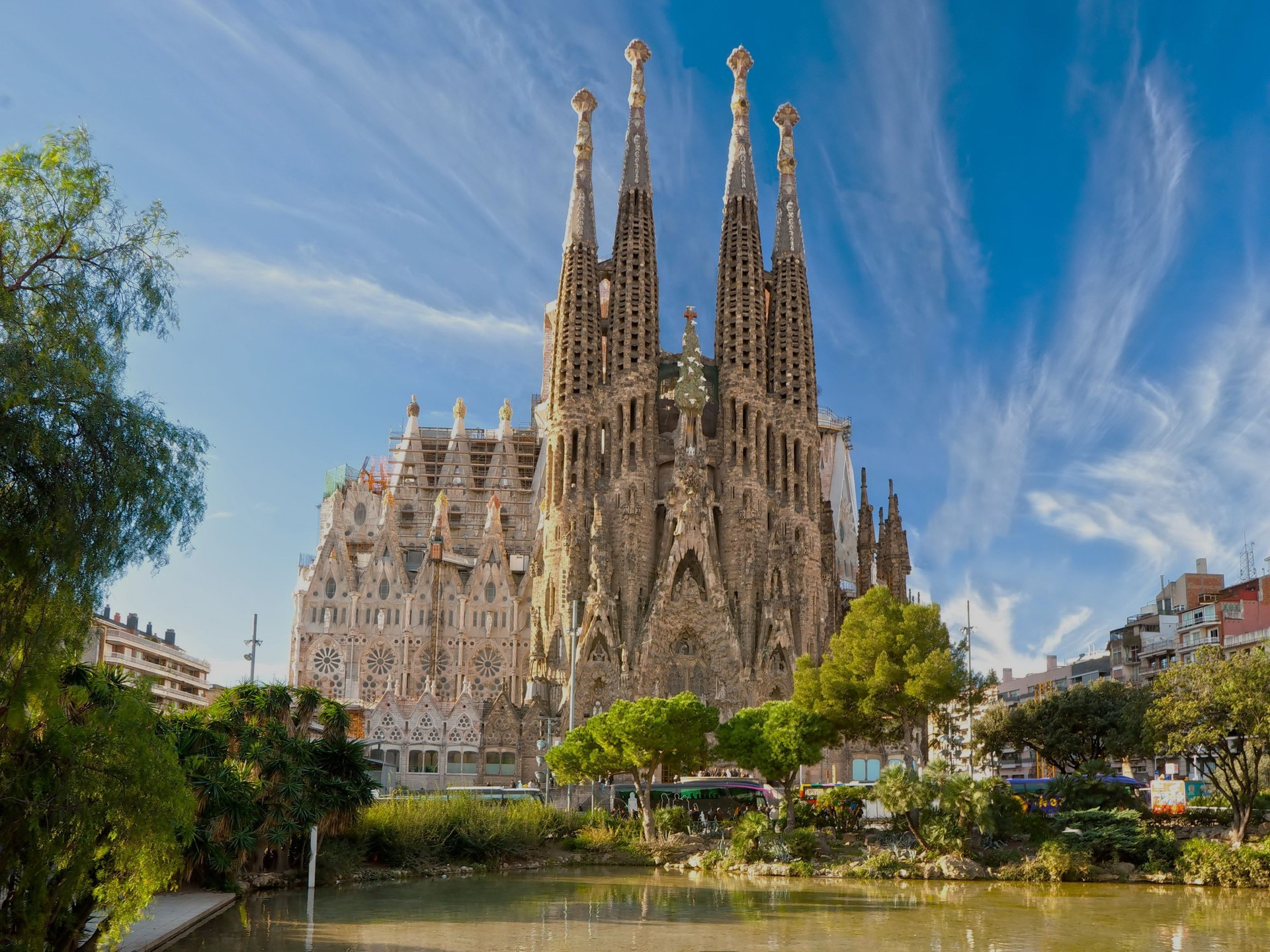 Βαρκελώνη: Οι τζιχαντιστές ήθελαν να «χτυπήσουν» και τη Sagrada Familia