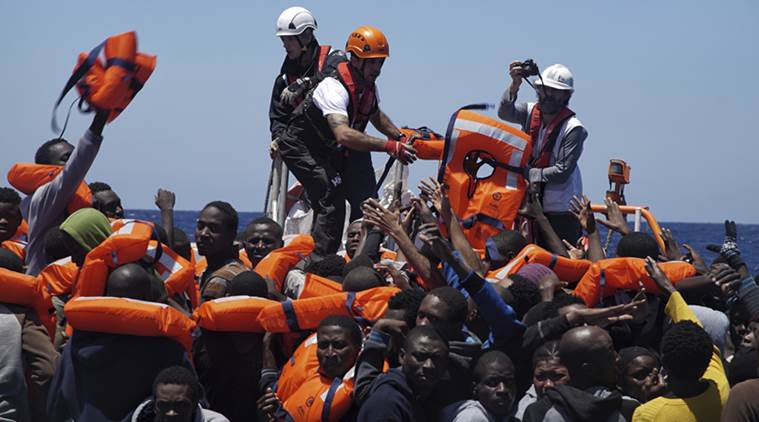 Παραστρατιωτικοί και μαφιόζοι εμποδίζουν πρόσφυγες να φτάσουν στην Ιταλία