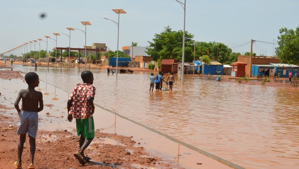 Νίγηρας: Δεκάδες νεκροί, χιλιάδες πληγέντες από τις πλημμύρες