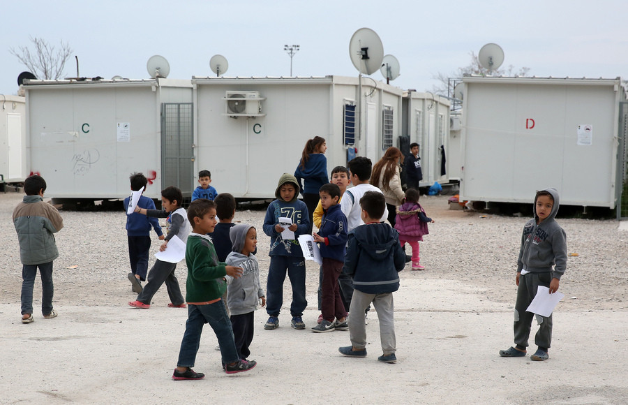 Πάνω από 18.500 πρόσφυγες μετεγκαταστάθηκαν από την Ελλάδα στην ΕΕ