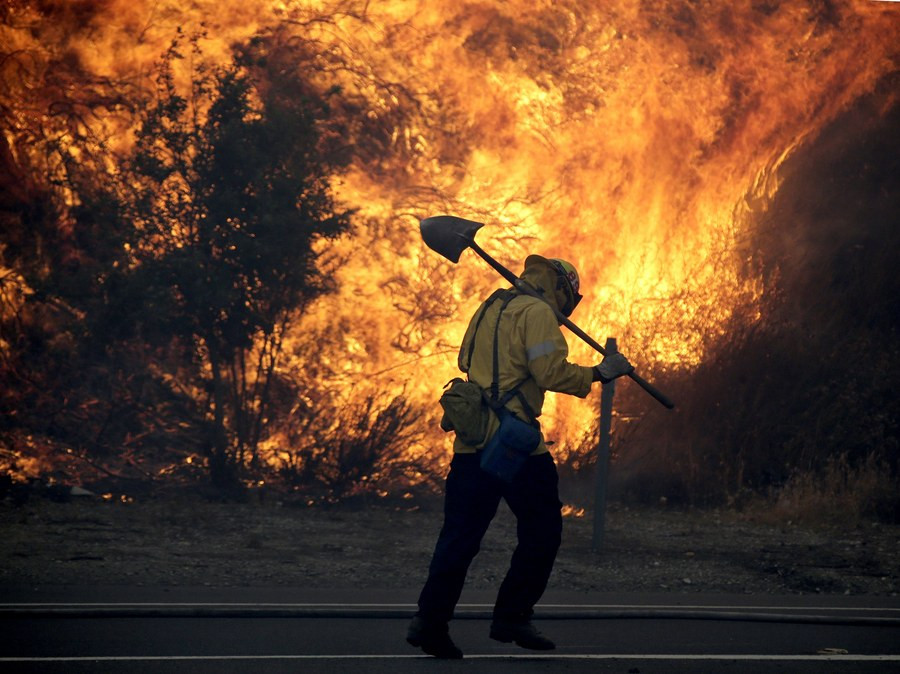 «La Tuna»: Η μεγαλύτερη πυρκαγιά στην ιστορία του Λος Άντζελες [ΦΩΤΟ+ΒΙΝΤΕΟ]