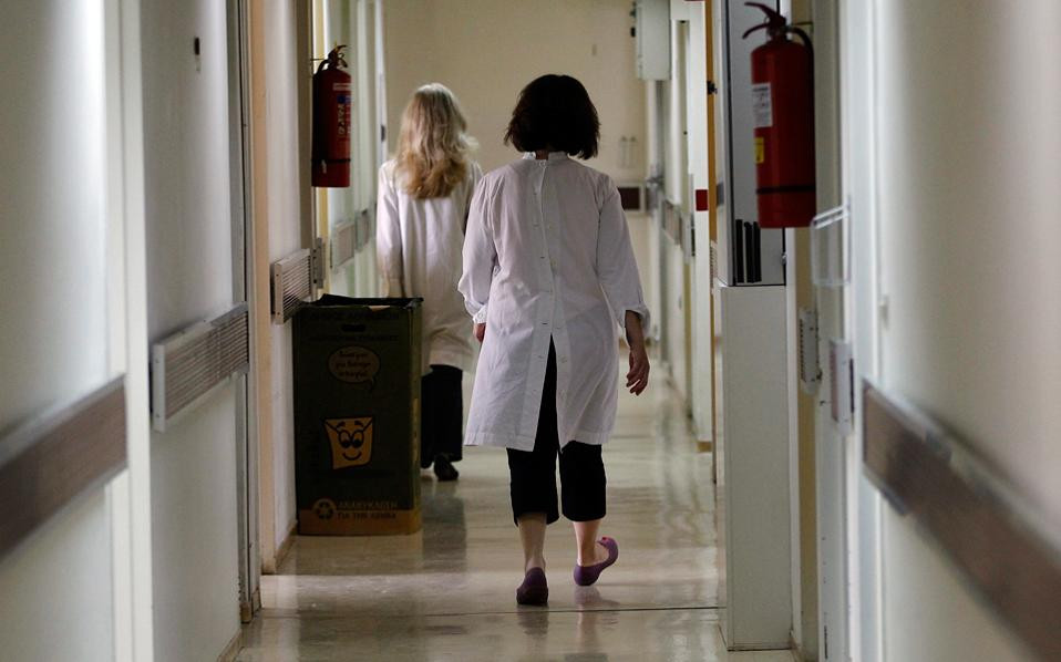 ΠΟΕΔΗΝ: Ανιχνεύθηκε λεγιονέλλα στο δίκτυο ύδρευσης του «Παπαγεωργίου» – Τι απαντά το νοσοκομείο