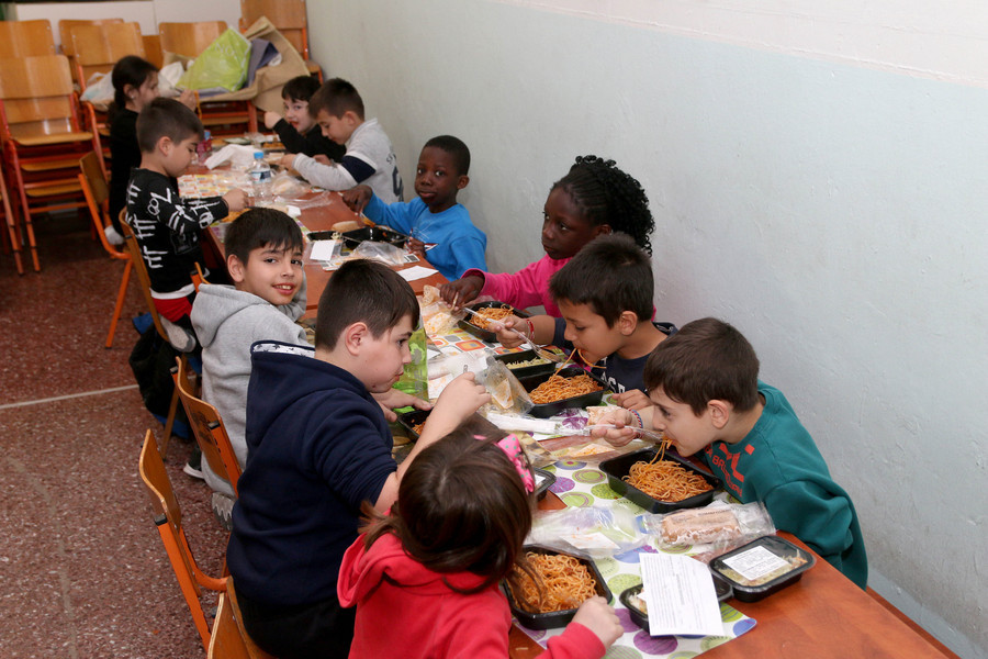 Φωτίου: 120.000 σχολικά γεύματα την φετινή χρονιά