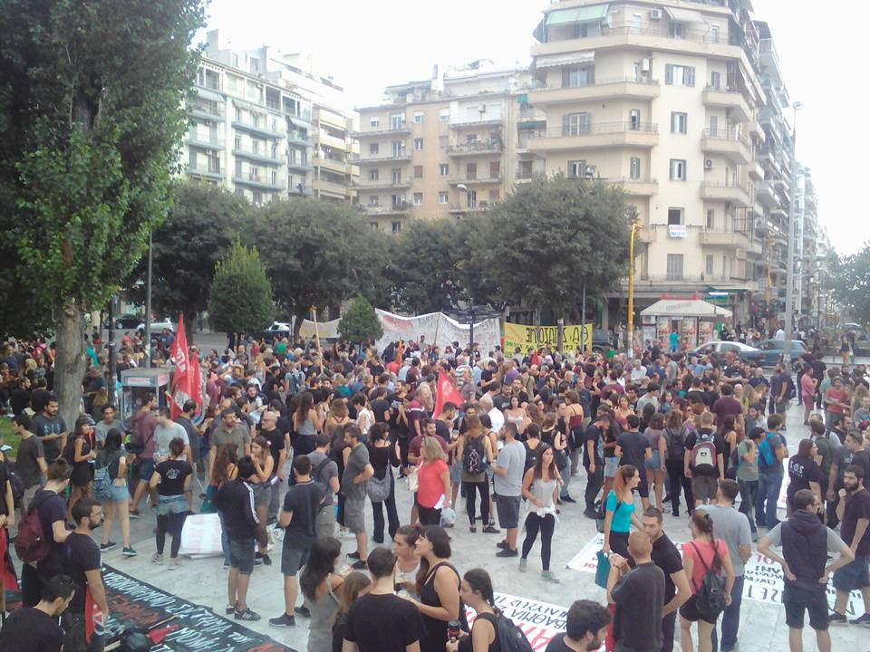 Οι συγκεντρώσεις διαμαρτυρίας στο κέντρο της Θεσσαλονίκης [ΒΙΝΤΕΟ + ΦΩΤΟ]