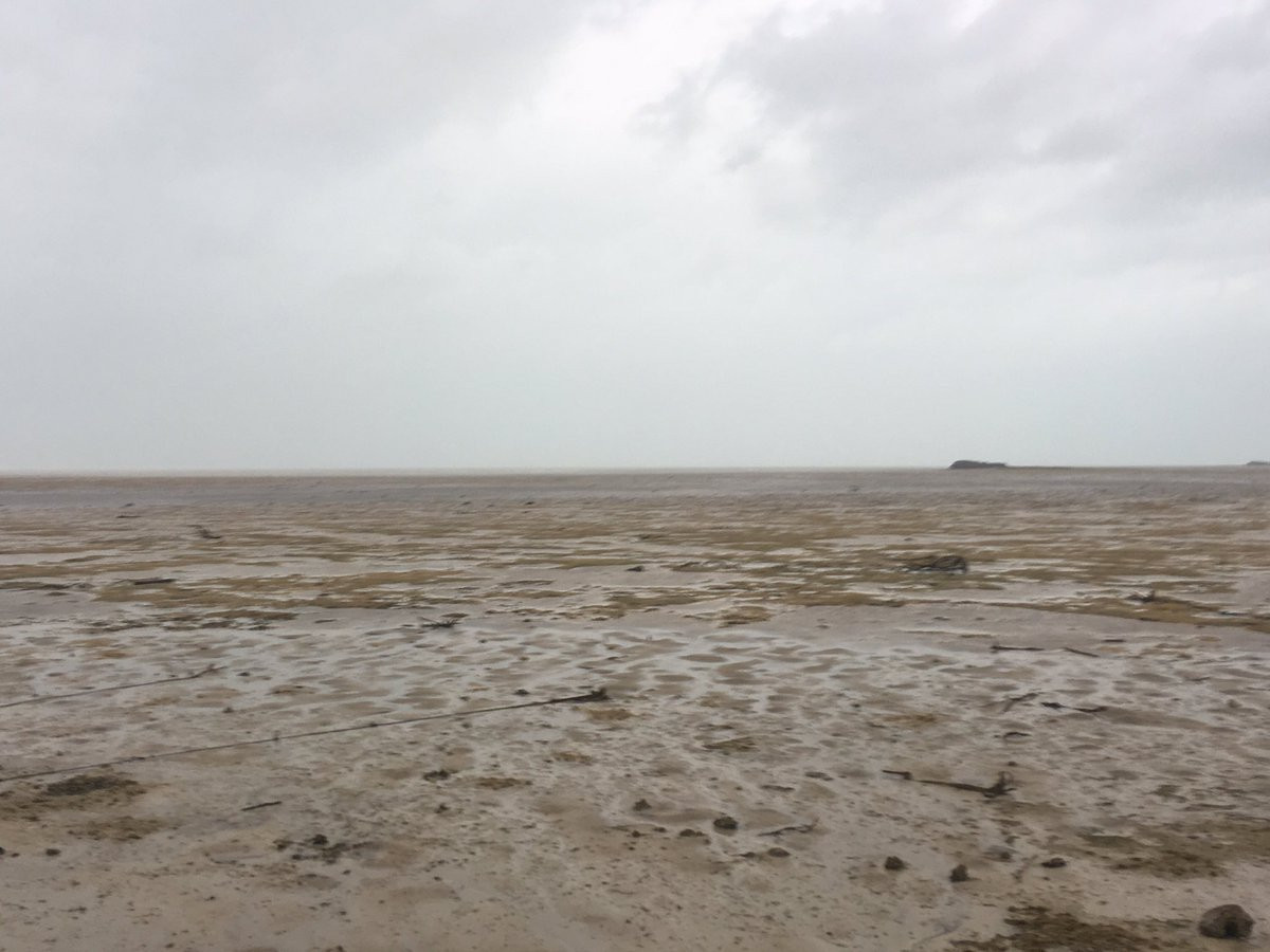 Ο κυκλώνας Ιρμα «ρούφηξε» τα νερά από τις ακτές στις Μπαχάμες [ΒΙΝΤΕΟ]