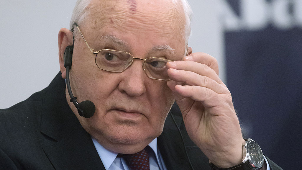 Γκορμπατσόφ: Πρέπει να απαλλαγούμε από τον σταλινισμό στην Ρωσία