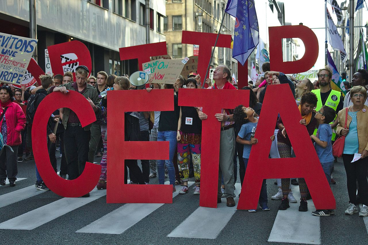 Σε προσωρινή εφαρμογή η CETA – Τι πρέπει να γνωρίζουμε