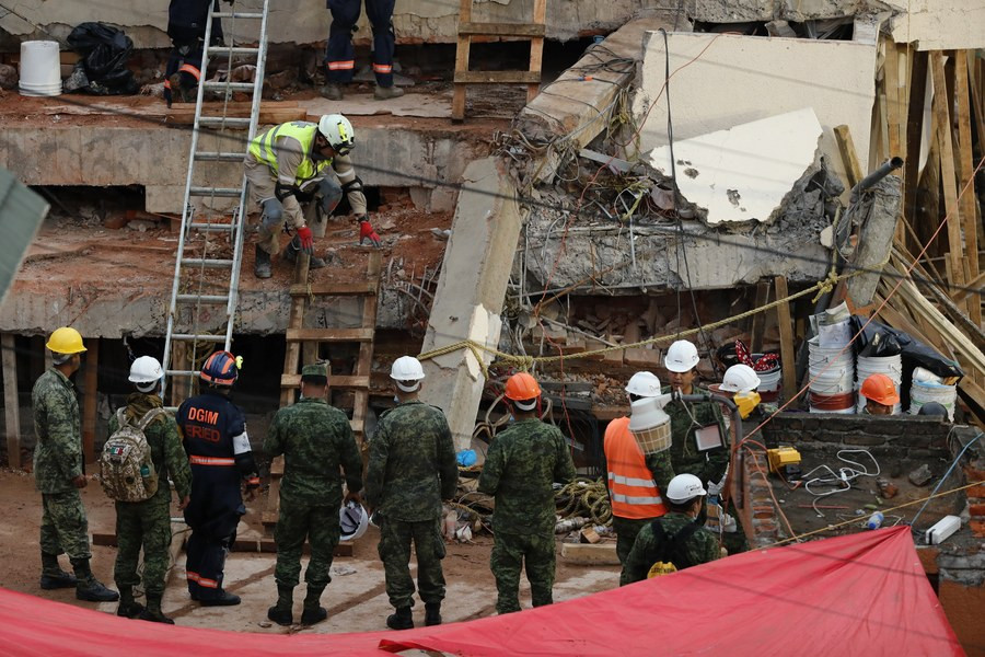 Στους 272 οι νεκροί από το σεισμό στο Μεξικό – Απέτυχε η αντισεισμική τεχνολογία