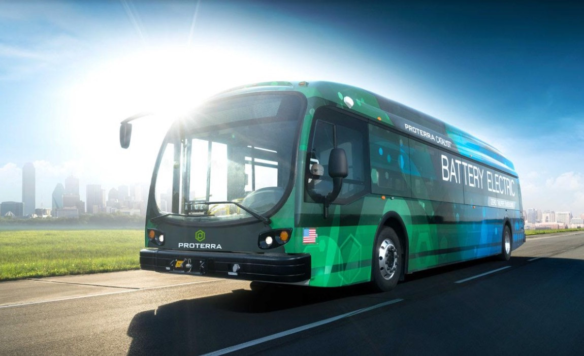 Παγκόσμιο ρεκόρ με ηλεκτρικό λεωφορείο: 1800 χιλιόμετρα με μία φόρτιση!