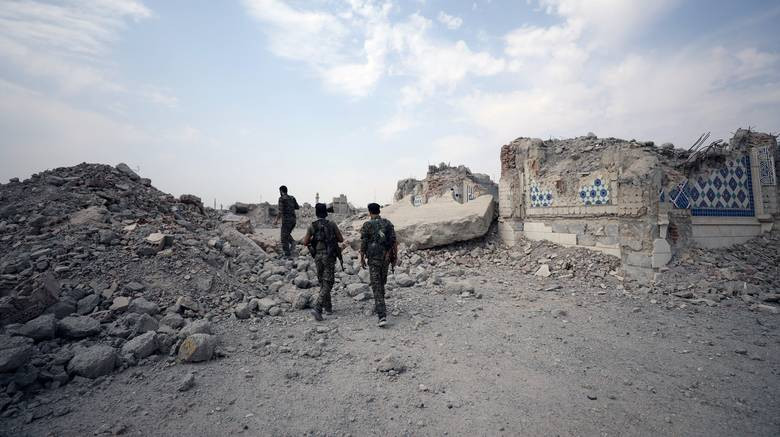 Επίθεση – αστραπή του ISIS στη Χομς, 58 Σύροι στρατιώτες νεκροί