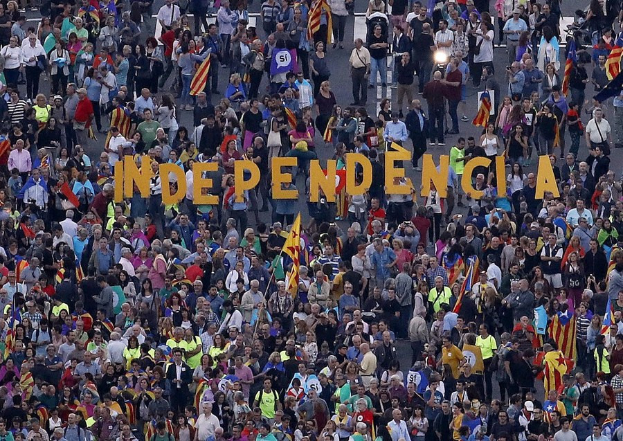 Καταλονία: Το χρονικό της πορείας προς το δημοψήφισμα
