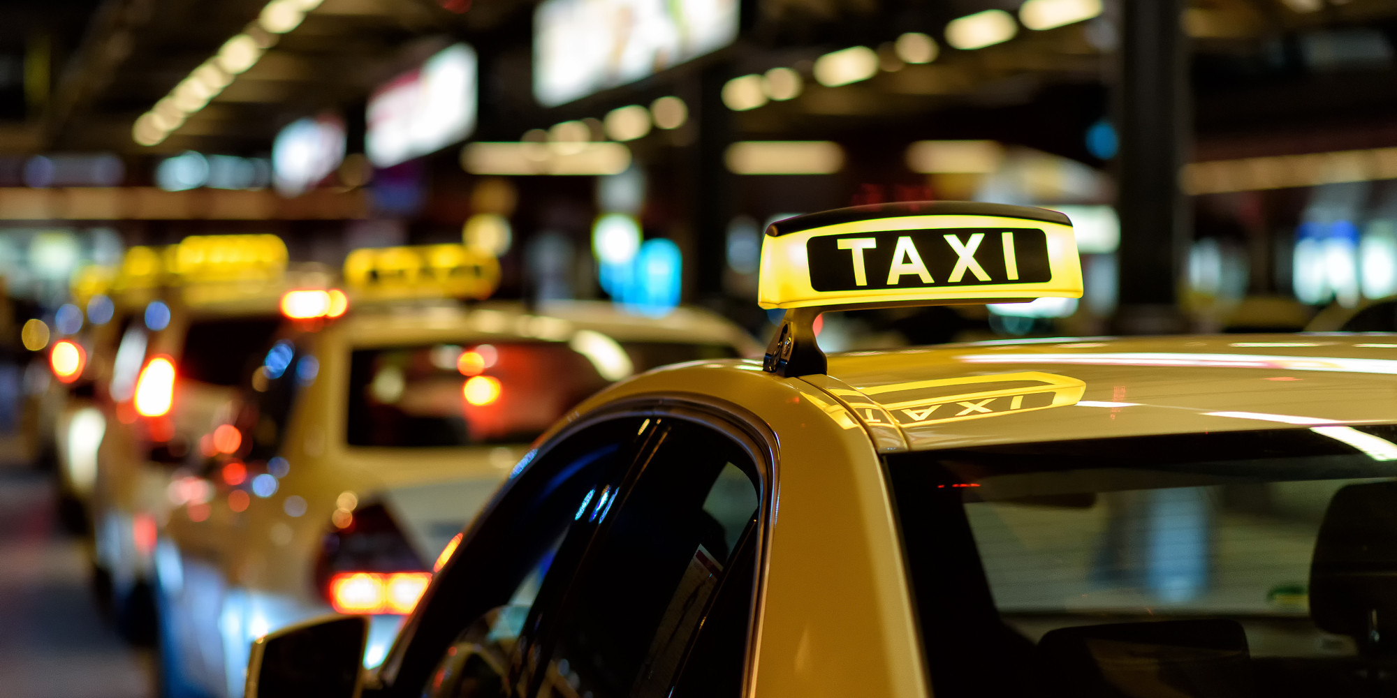 Ο πόλεμος των e-ταξί