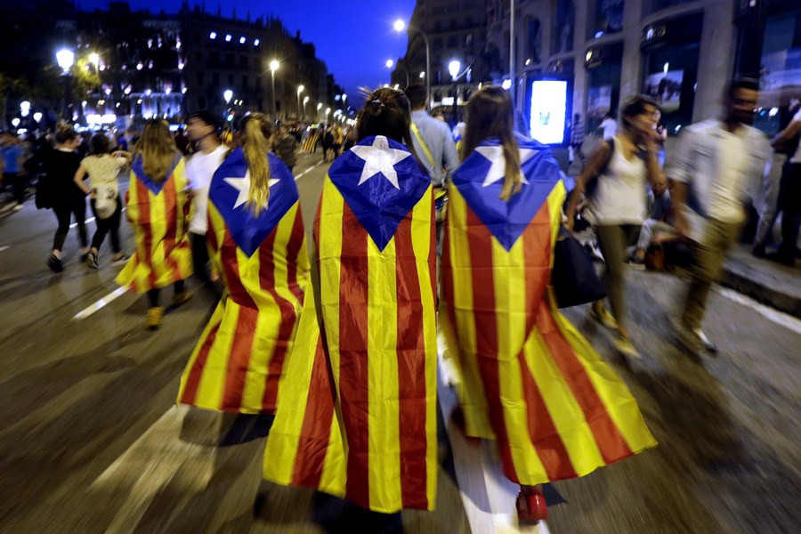 Πιθανόν τη Δευτέρα η κήρυξη ανεξαρτησίας της Καταλονίας