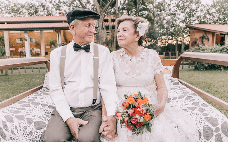 Έβγαλαν φωτογραφίες γάμου 60 χρόνια μετά την τελετή [ΦΩΤΟ+ΒΙΝΤΕΟ]