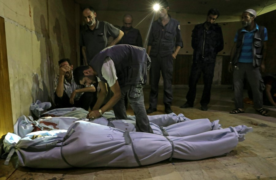 Συρία: Τουλάχιστον 13 άμαχοι νεκροί από βομβαρδισμούς στην Ιντλίμπ