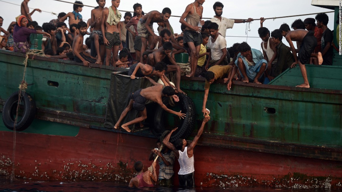 Πολύνεκρο ναυάγιο με πρόσφυγες Ροχίνγκια έξω από το Μπαγκλαντές
