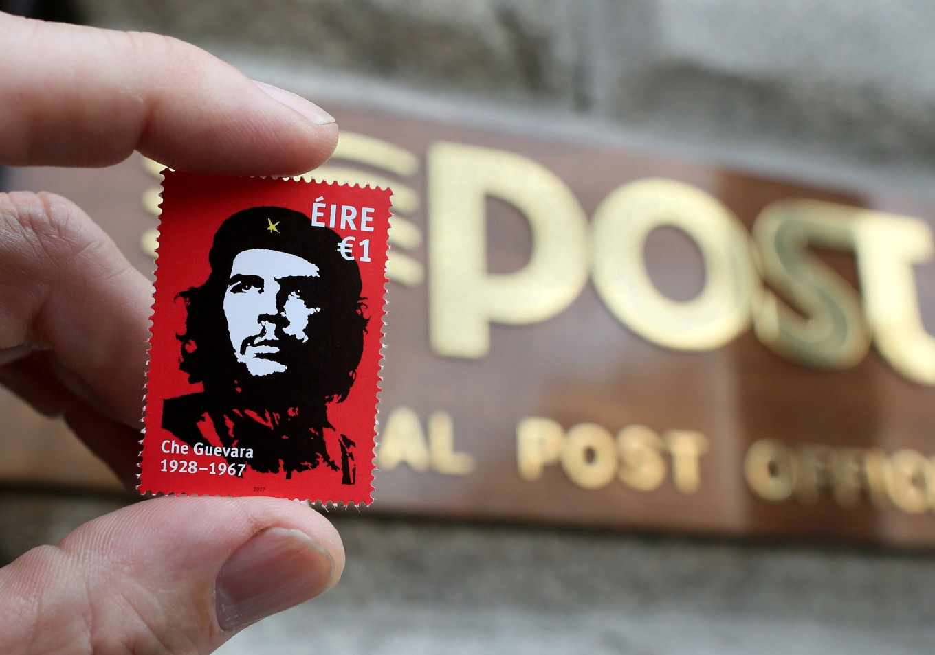 Ιρλανδία: Γραμματόσημο με τον Τσε γίνεται ανάρπαστο και προκαλεί αντιδράσεις