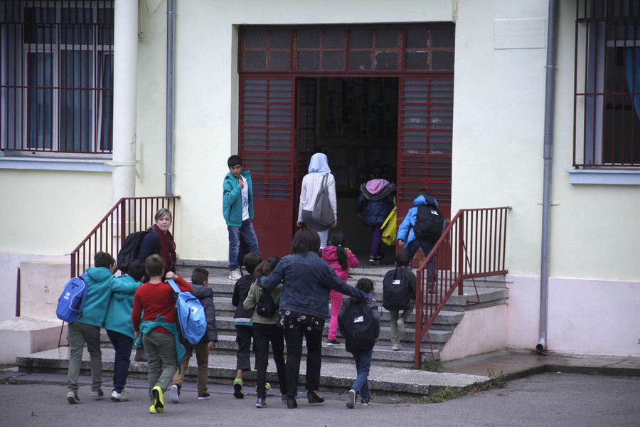 Επτά χιλιάδες προσφυγόπουλα στα ελληνικά σχολεία